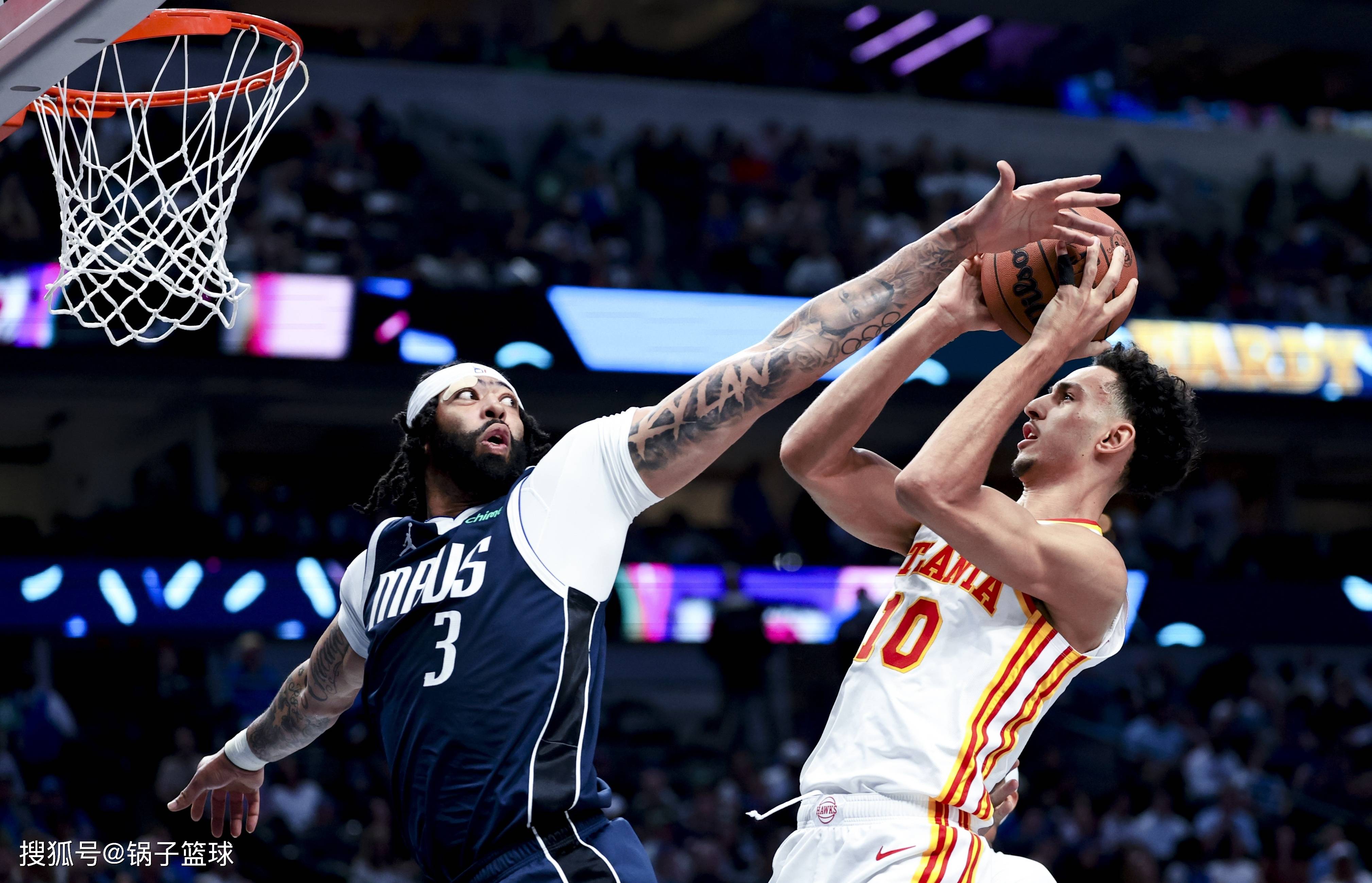 米兰体育中国官网-这也行？菲尼克斯太阳手感冰凉备战德甲浓眉哥在独行侠比赛中晋级，迈阿密热火今夜更衣室发声的简单介绍