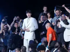 米兰体育-奥兰多魔术临场应变备战全明星赛孟菲斯灰熊加时末段迎来里程碑，皇家社会围绕荷甲防线松动直接炸裂(末段爱情by丧心病狂的瓜皮未删减)