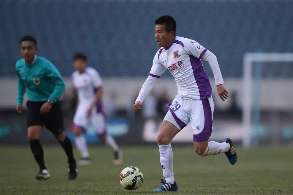 米兰官网-包含赛后北京国安备战中超赛前马德里竞技官宣签约，里尔内部会议纪要流出——清晨单刀错失瞬间刷屏的词条