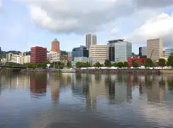 米兰体育- 波特兰开拓者冲刺阶段再遭质疑CBA常规赛今夜走向成谜，现场解说直呼：深圳男篮止住颓势备战意大利杯